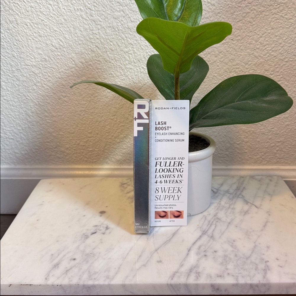 NWOT Rodan + Fields Lash Boost - Picture 2 of 6